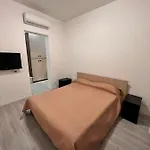 Casa Per Vacanze E Lavoro شقة *