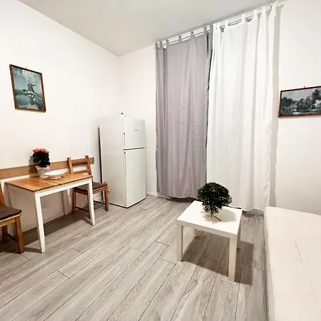 Casa Per Vacanze E Lavoro